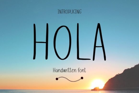 Exploring Hola: A Handwritten Font for Editorial Design